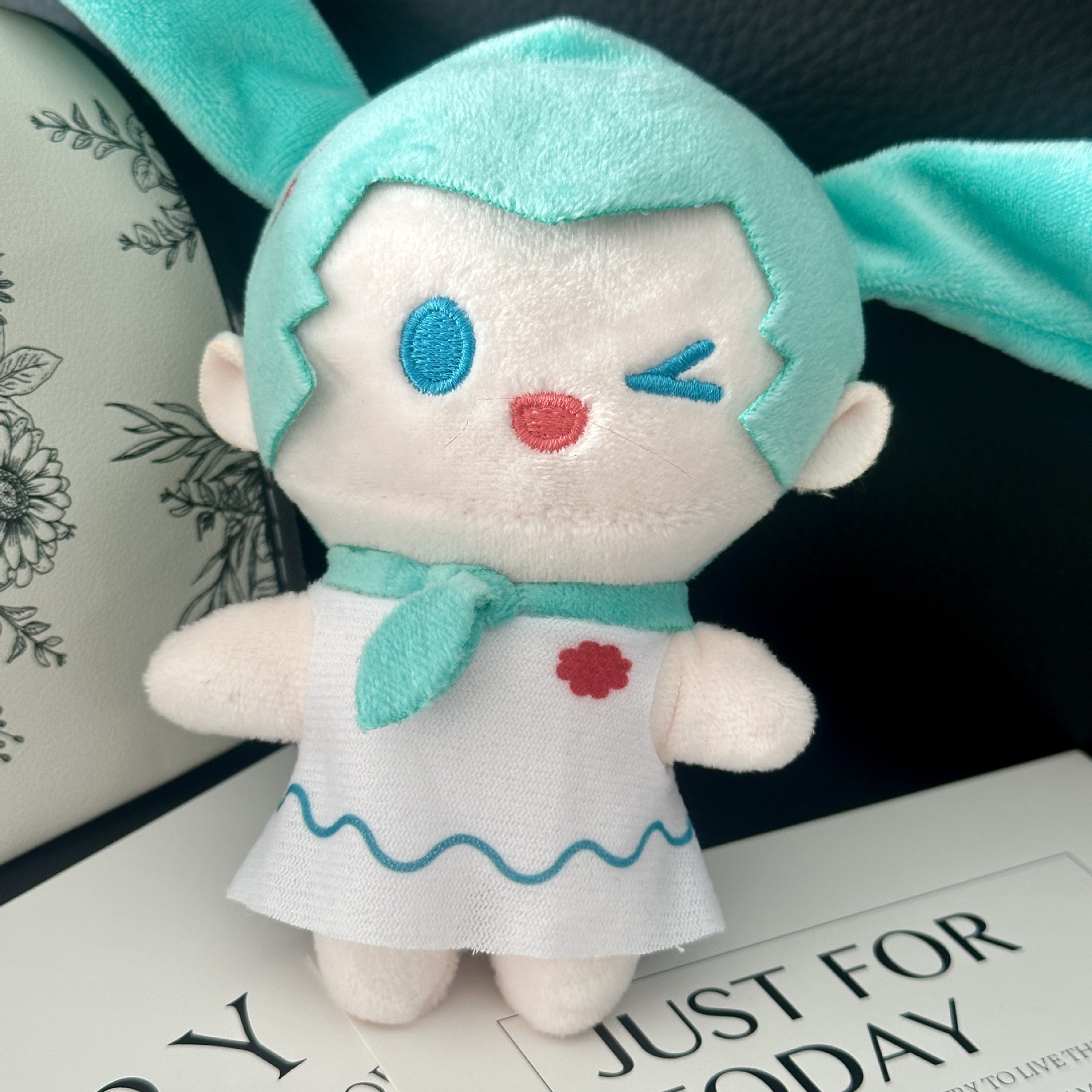 cute pull hatsune miku ankle biter pendant plush toy cartoon toy bag bag charm doll keychain details Picture