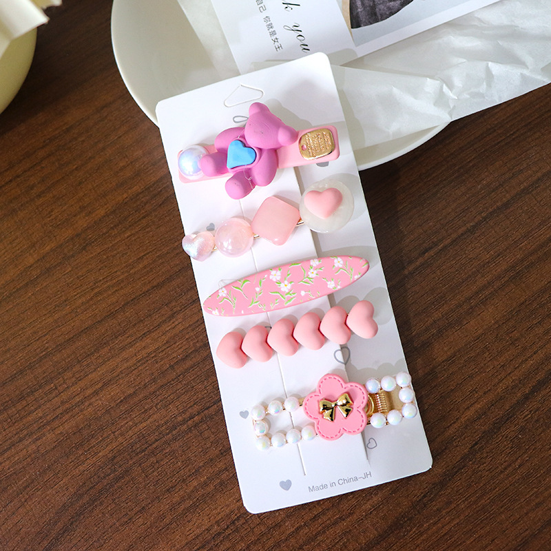 internet celebrity new hairpin pearl rhinestone duckbill hairpin side bangs shredded hair side clip cartoon clip headwear female Item Picture