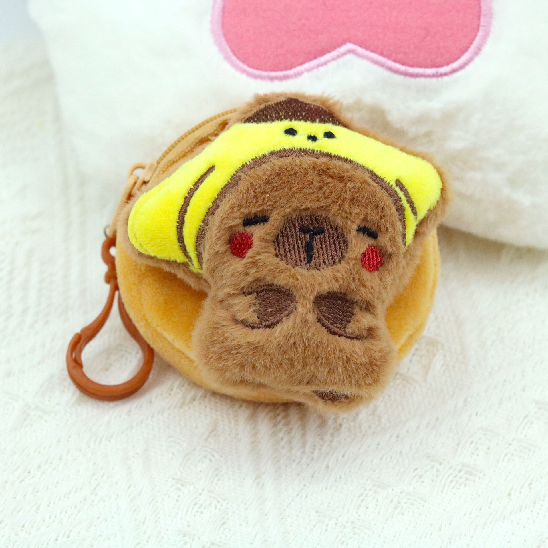new capabala plush coin purse children cute blind box small gift capybara headset schoolbag mini ornaments Application Scenario