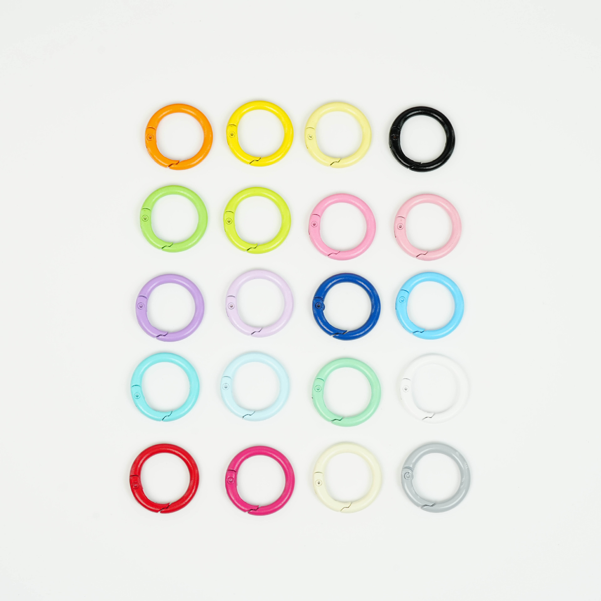 paint color broken ring ring keychain paint spring coil fashion play spring fastener hanging buckle ring buckle ornament accessories Specification drawing