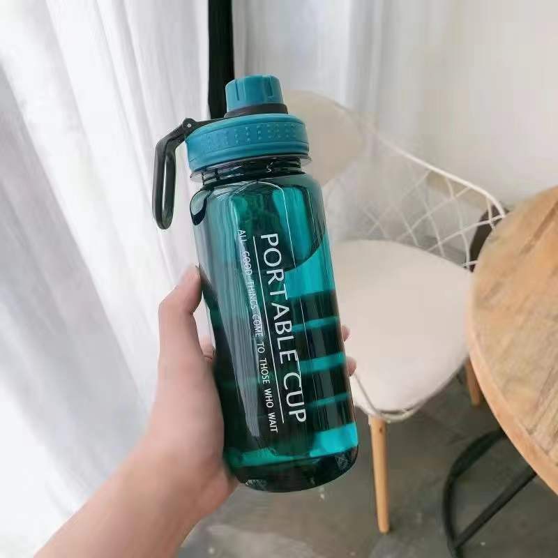 water cup simple large capacity summer good-looking plastic cup with straw sports kettle portable tea brewing handy cup Item Picture