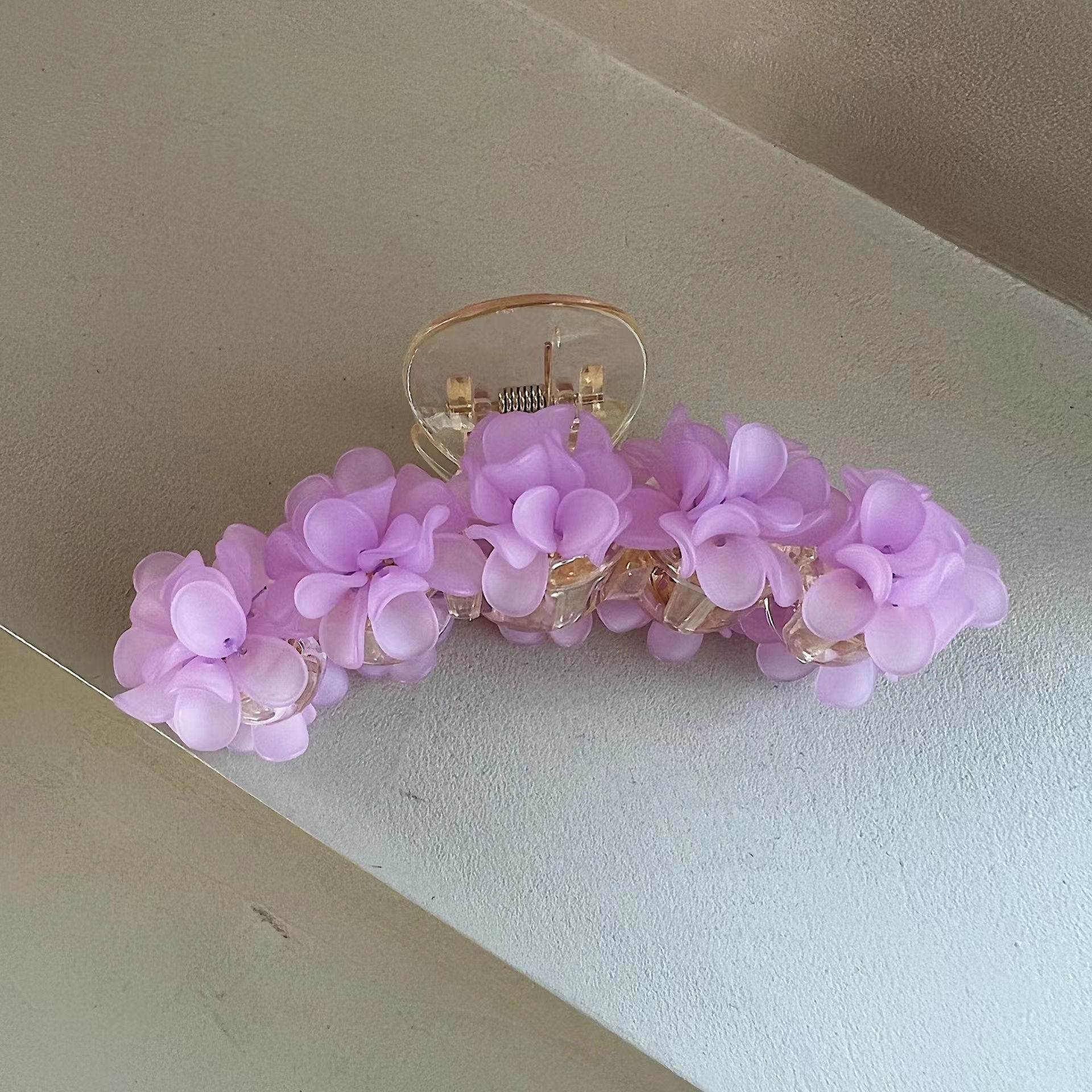 2022 new summer fresh flower hair clip large hair clip women's back head updo shark clip high-grade hair accessories details Picture