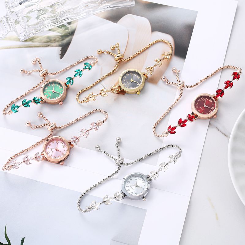 fashion temperament watch women's trendy simple temperament ins style clover bracelet women's watch diamond watch pull watch bracelet Specification drawing