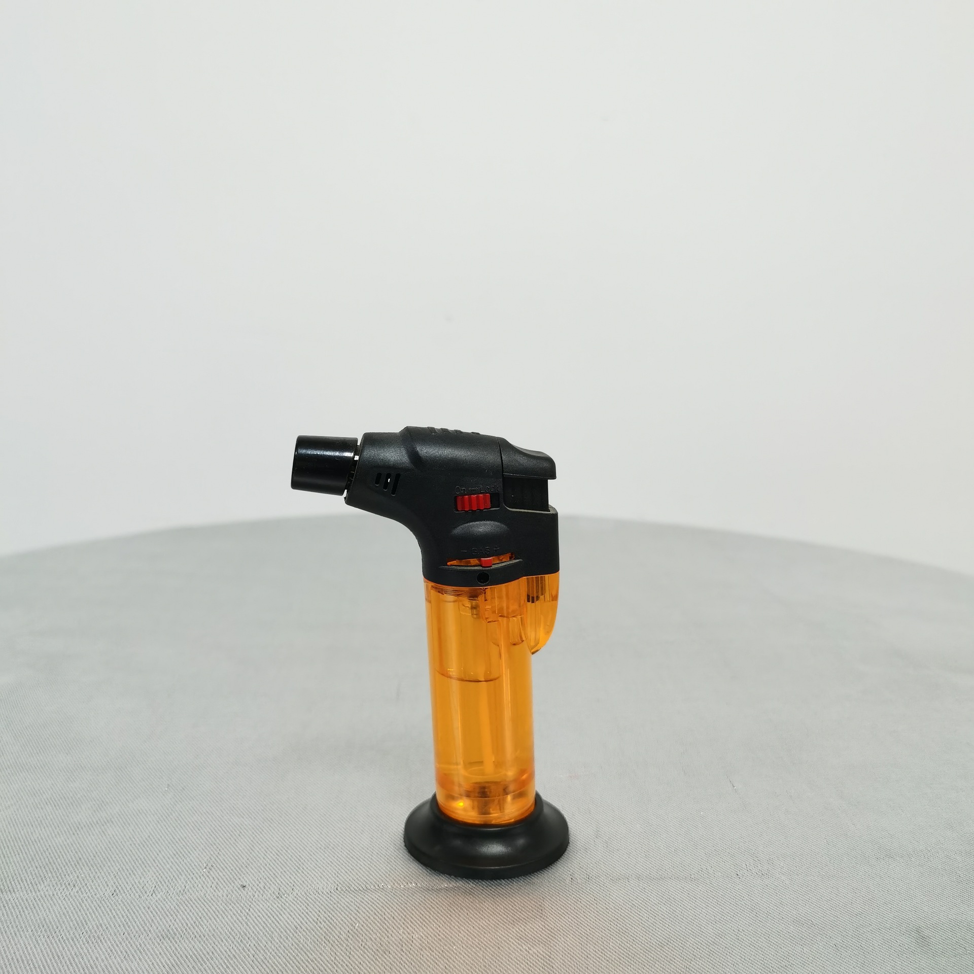 torch lighter cigar spray gun outdoor camping essential gas lighter cigar direct punch cigarette lighter lighter Application Scenario