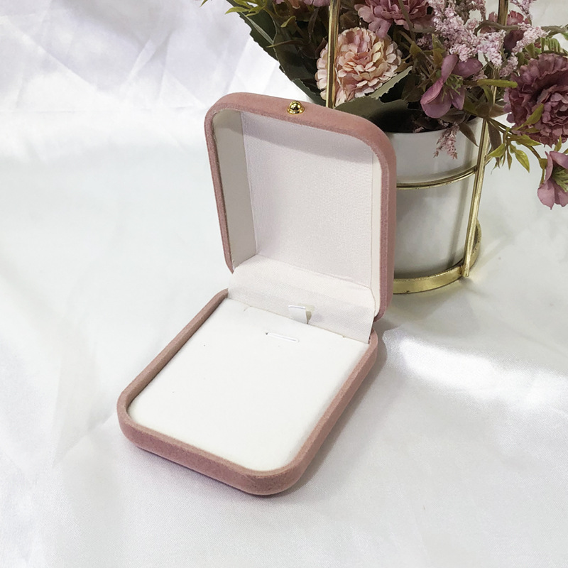 gold buckle velvet box jewelry wedding couple rings necklace box bracelet long chain jewelry storage ear stud earring jewelry box full figure