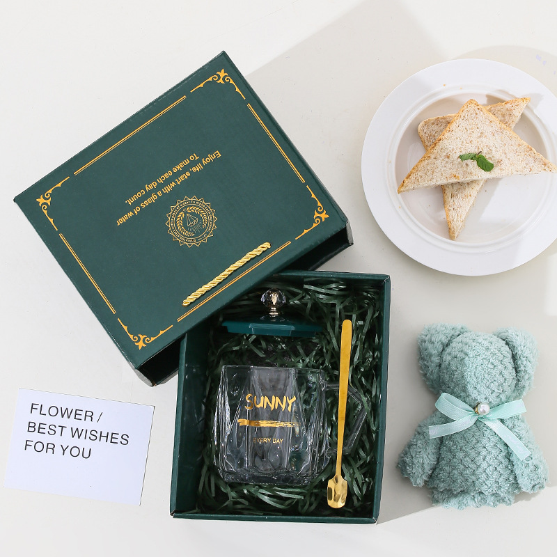 water cup gift gift box mug high temperature resistant creative glass cup bear towel cover and spoon set wholesale Item Picture