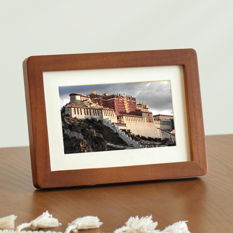 solid wood table rounded photo frame photo wall made album frame 6-inch 7-inch 8-inch a4 wall hanging high-grade 6-inch ornaments details Picture