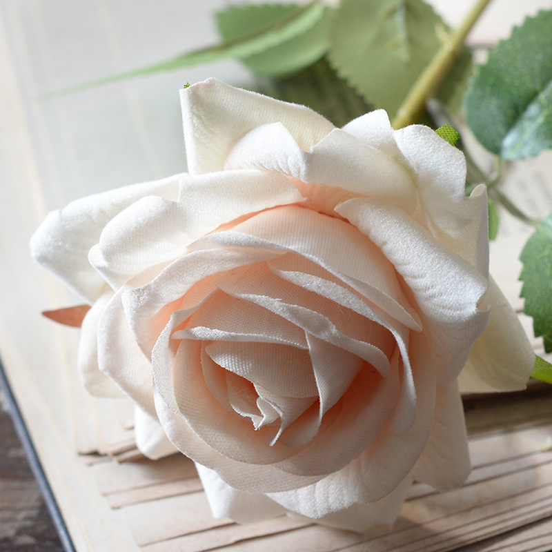 artificial flannel rose single hand-feeling fake flower wedding home furnishing valentine's day decoration high-grade bouquet wall waterfall Specification drawing