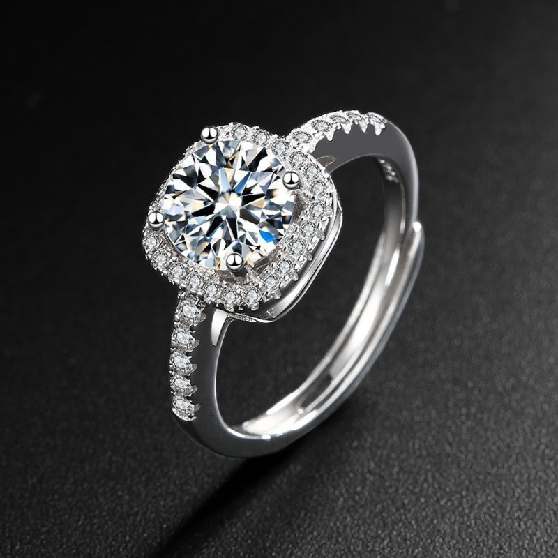 cross-border hot sale square bag diamond necklace ring female 1 karat ear studs ring clavicle chain tik tok live stream supply Application Scenario