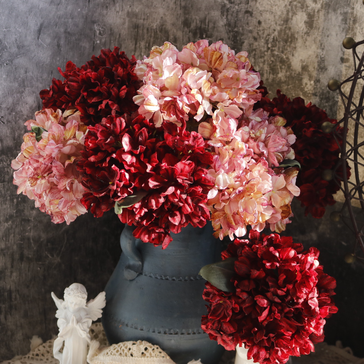 french retro focusing edge hydrangea artificial flower oil painting coral simulation hydrangea home layout living room flower arrangement ornamental flower full figure