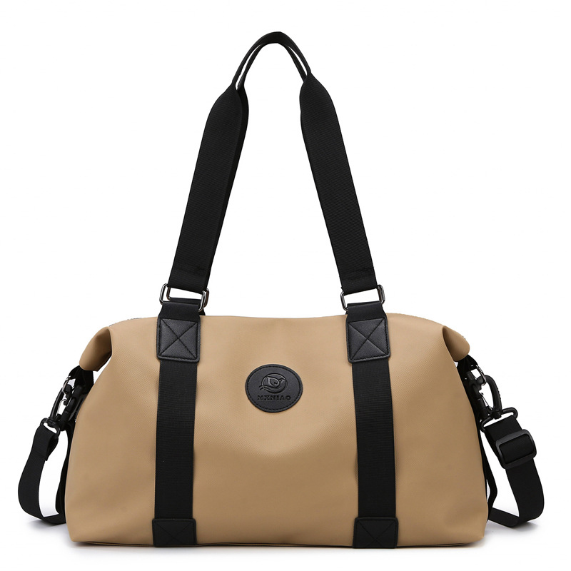 travel bag portable large capacity sports fitness lightweight buggy bag handbag luggage bag out dry wet separation Application Scenario
