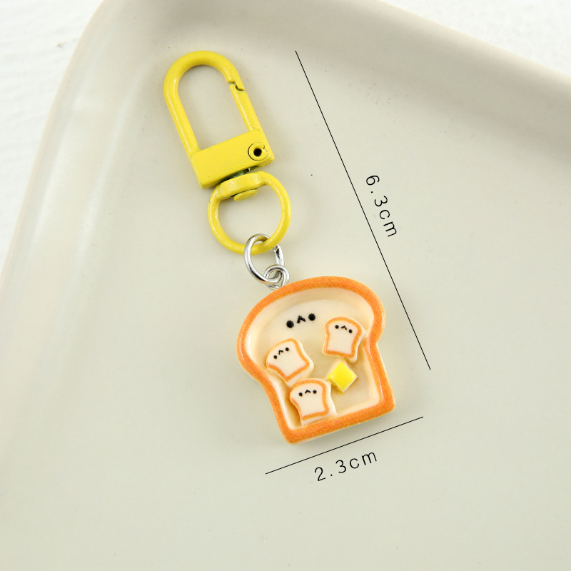 cute breakfast plate keychain simulation fun candy toy poached egg pendant small gift bag hanging ornament keychain Application Scenario