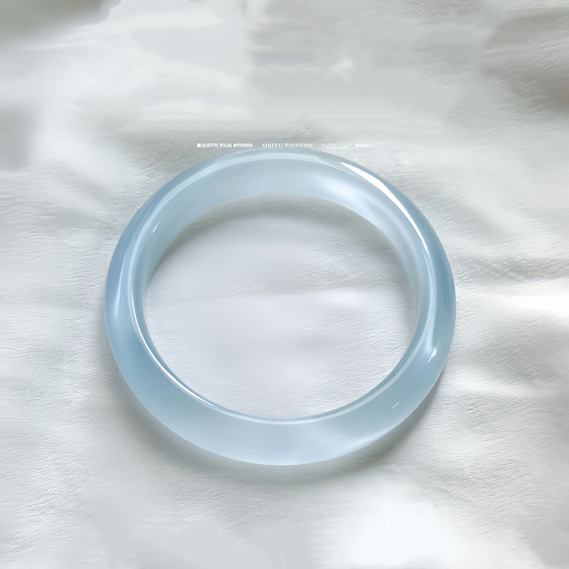 factory direct supply high sense opal bracelet white moonlight ice blue champagne bracelet glass color drainage hot full figure