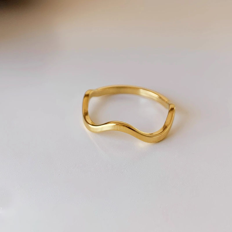 fashion simple wave simple bracelet titanium steel ring female special-interest design high-grade light luxury online influencer ring trendy ornament full figure