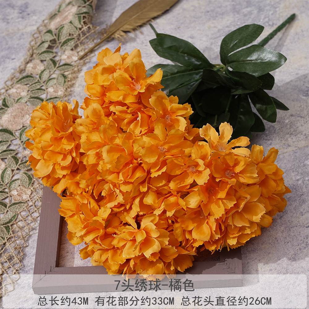 7 head hydrangea ball simulation fake flower wedding wedding hall road lead flower home living room soft decoration filming prop decoration Application Scenario