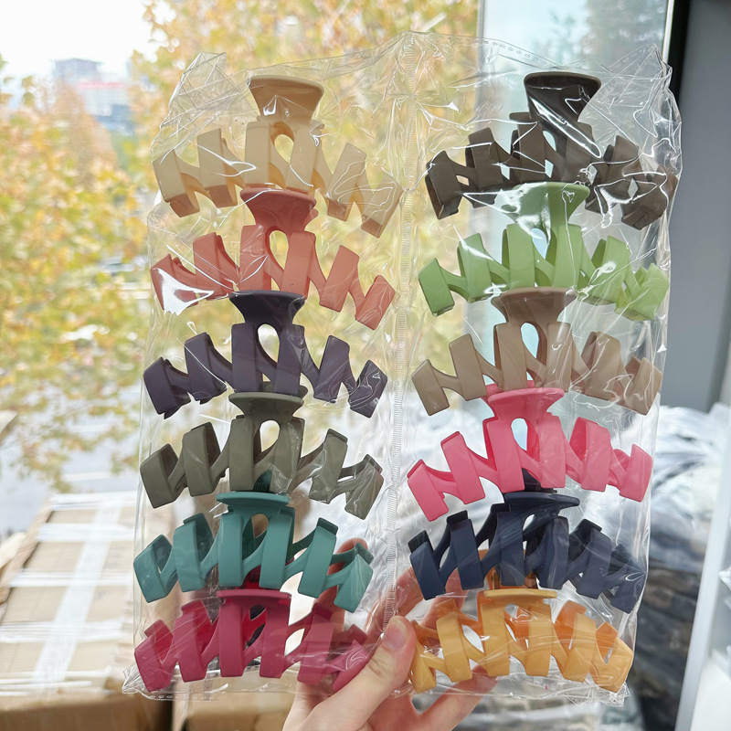 amazon cross-border rubber paint oversized grip back head shark clip hair volume more than barrettes two yuan hair accessories wholesale details Picture
