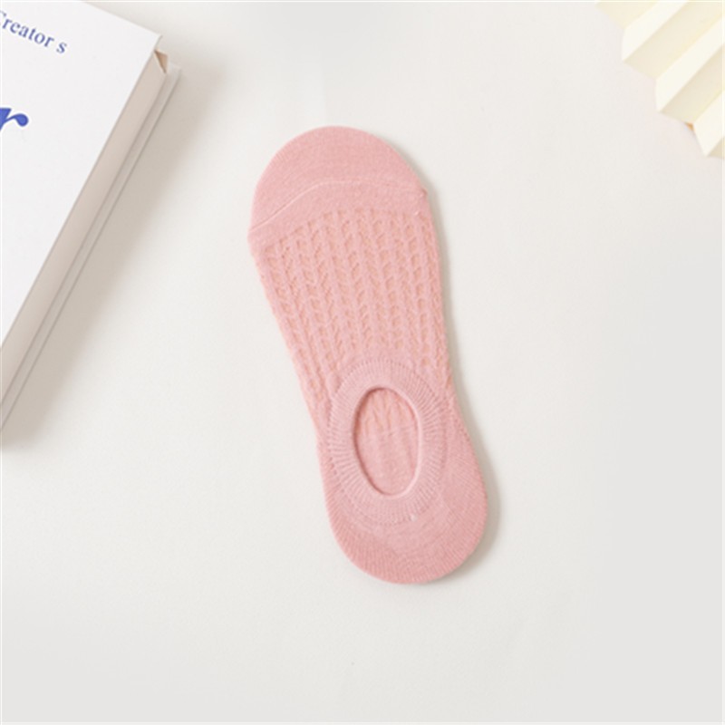 qianyuan season 7a antibacterial deodorant short socks pure cotton socks men's and women's spring and summer striped silicone non-slip invisible boat socks women Item Picture