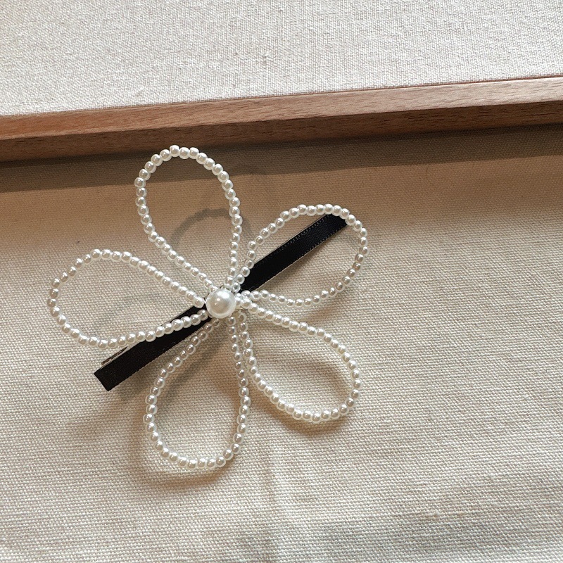 zhang yuanying same pearl flower barrettes bangs duckbill clip hairpin internet hot new high-grade sweet side clip full figure