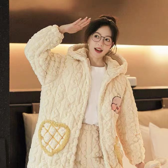 autumn and winter coral velvet pajamas women's winter sweet cute cartoon nightgown thickened flannel homewear suit Specification drawing