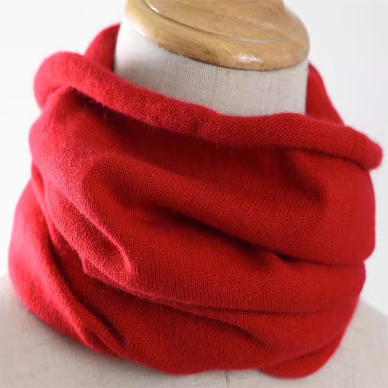 autumn and winter velvet scarf women's cold-proof warm lazy bandana young people knitted pullover scarf cervical support cold protection Application Scenario