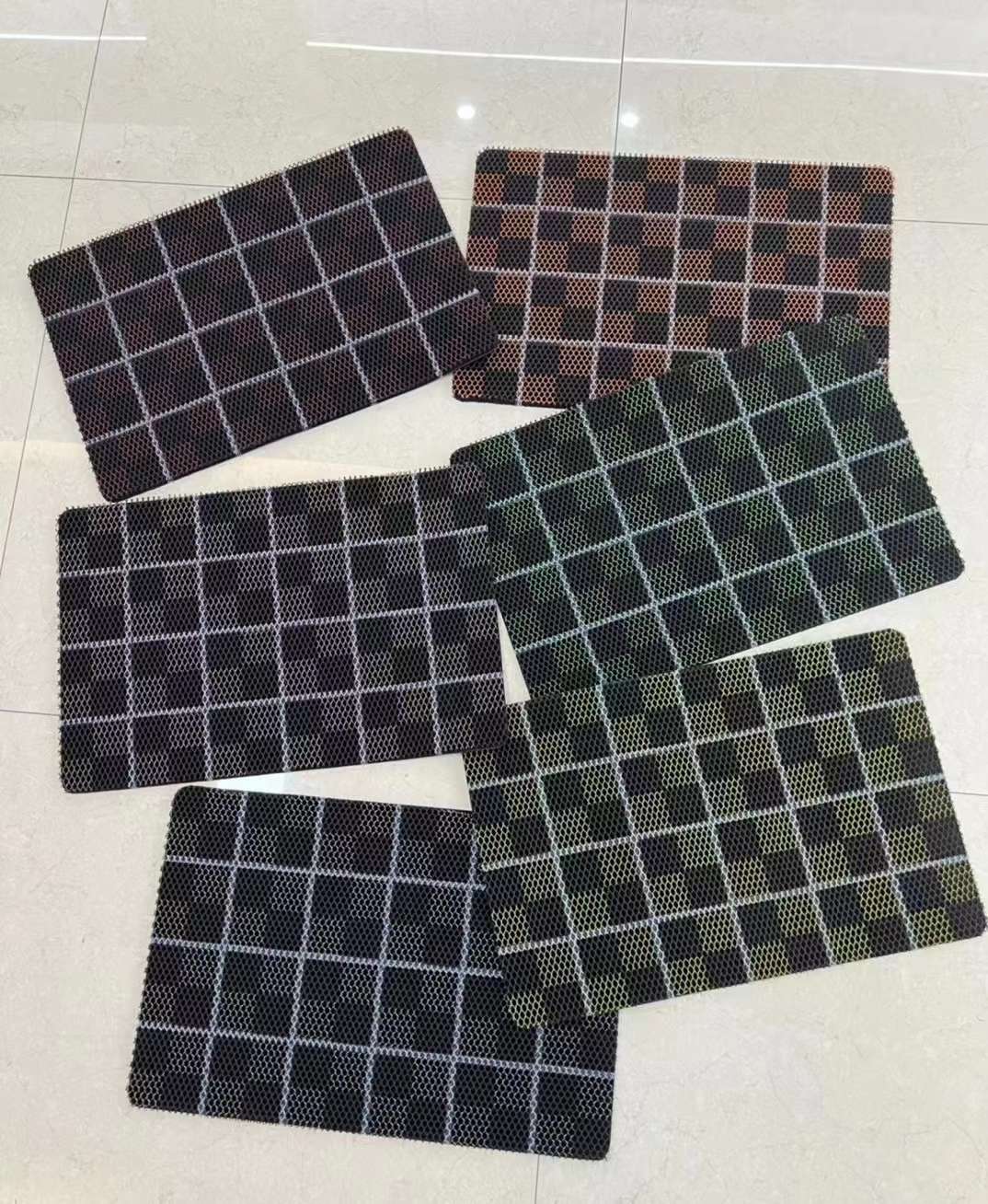 There are many types of cat toys, cat scratch pads, pet supplies, cat entertainment products and pet toys to choose from. The steel wire cat scratch pads and scratch plates can be directly rinsed detail image 5