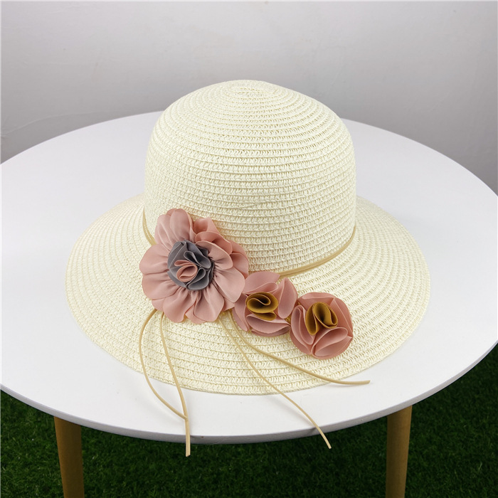 hat women's summer korean style sun hat sweet flowers bucket hat travel sun-proof beach hat foldable straw hat Item Picture