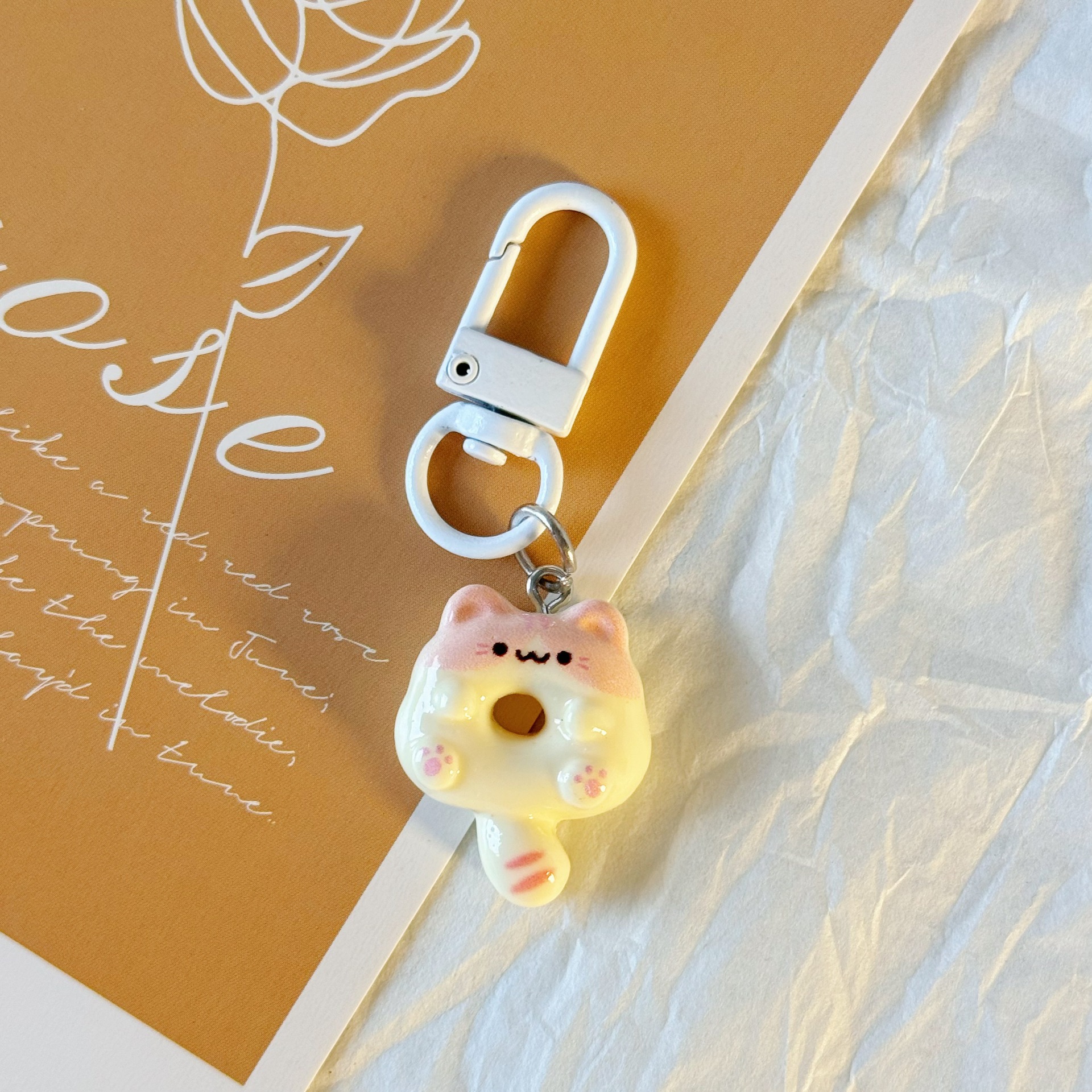 cute  donut keychain fun cartoon candy toy handbag pendant couple girlfriends gift accessories ornament full figure