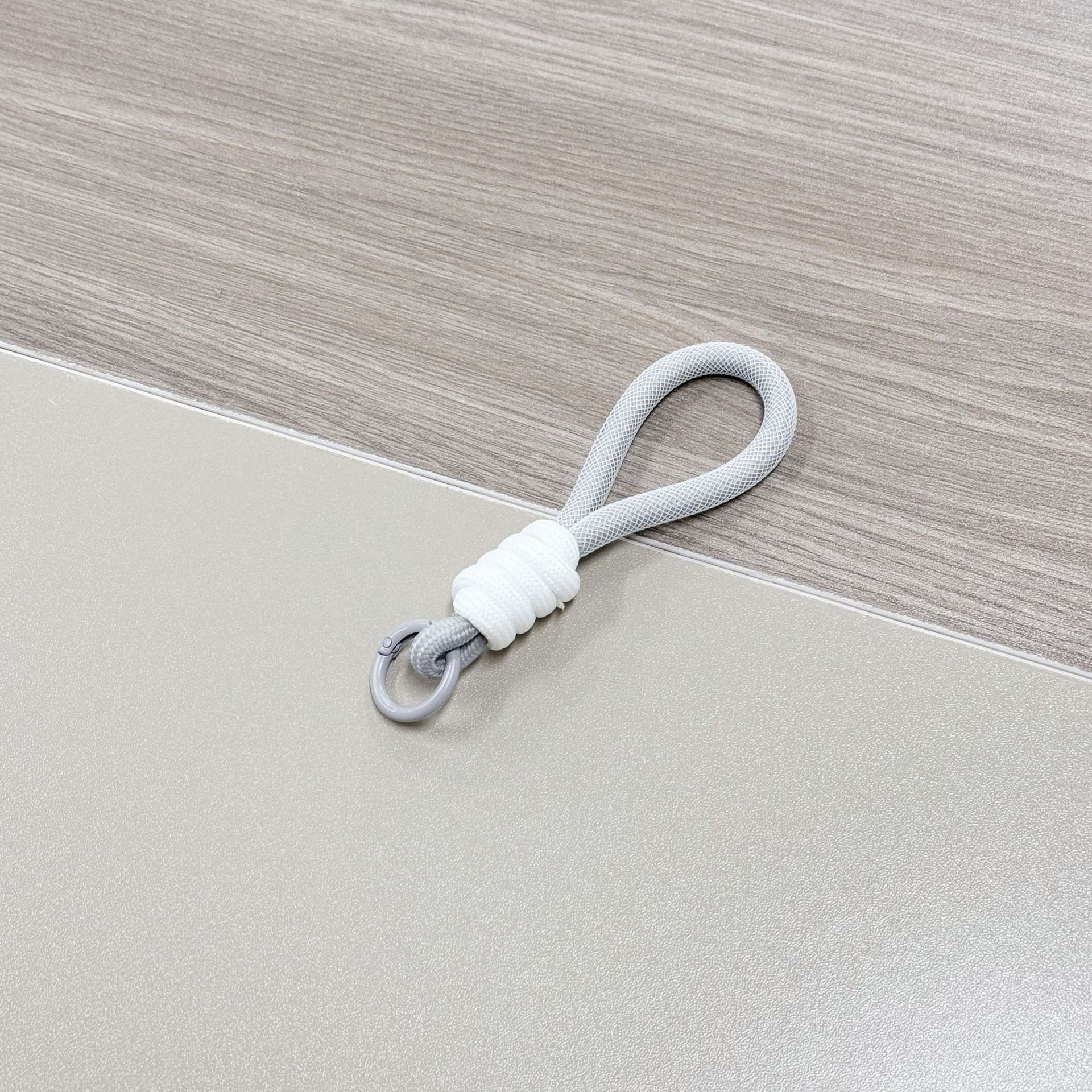 color matching mobile phone lanyard keychain simple mesh short phone case universal hang rope wallet card cover key ring circle Item Picture