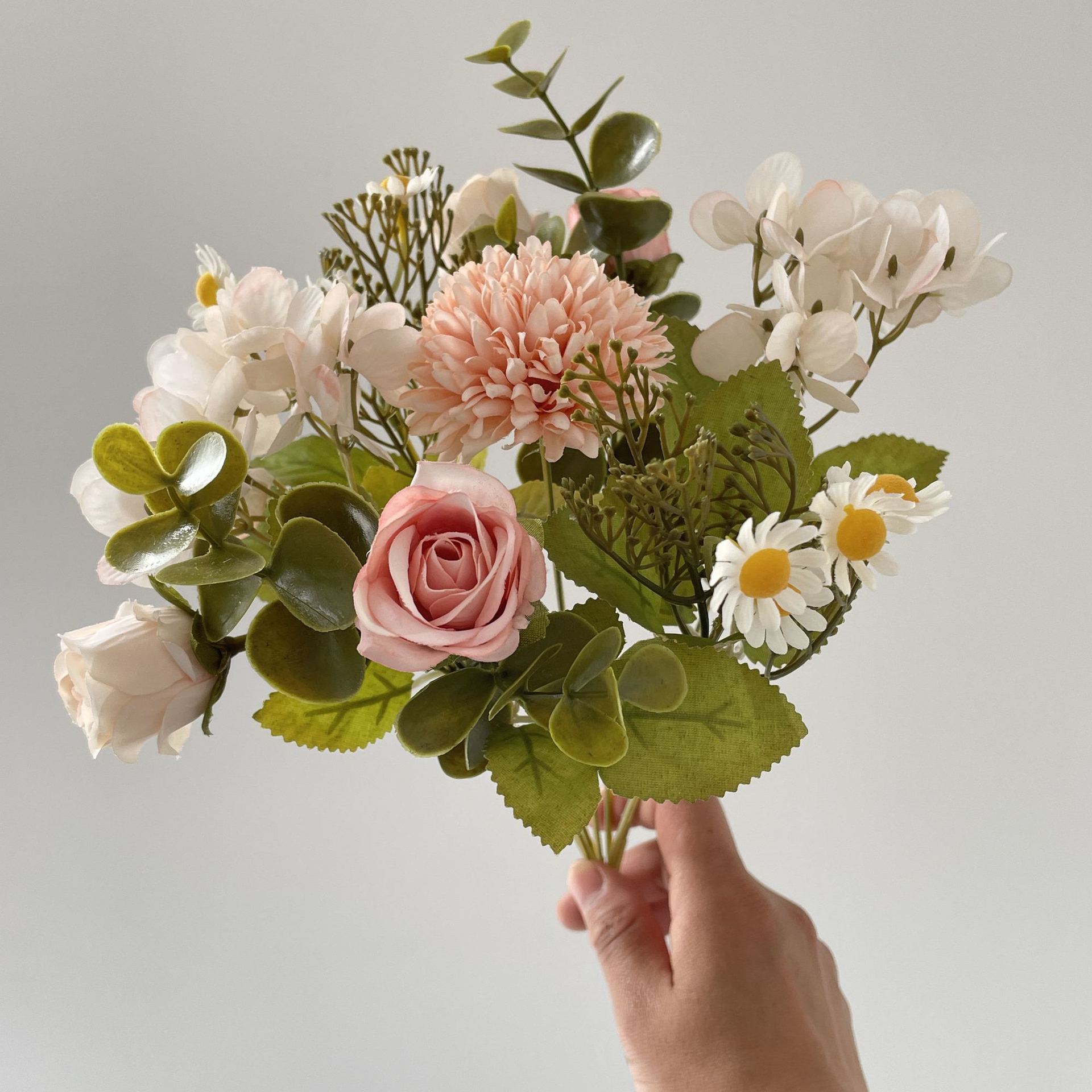 nordic ins artificial rose chamomile fake flower decoration bouquet living room decoration wedding bouquet holder factory wholesale Item Picture