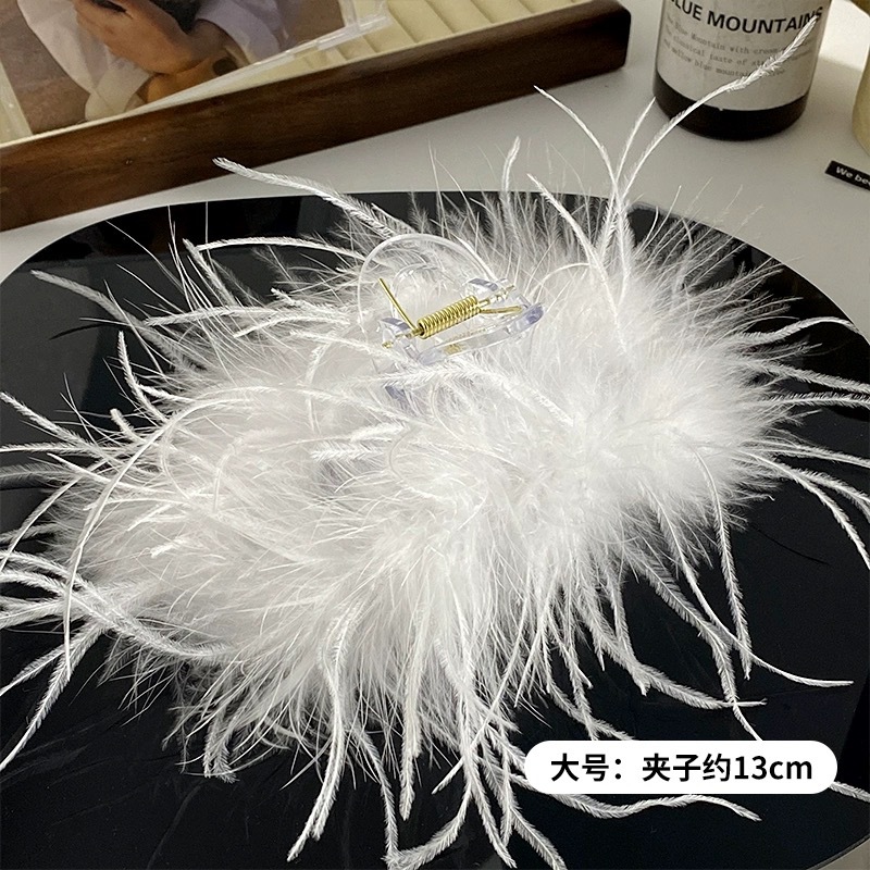 hot girl idle style feather grip high sense barrettes female ostrich hair hair claw back head plush shark clip hairpin details Picture