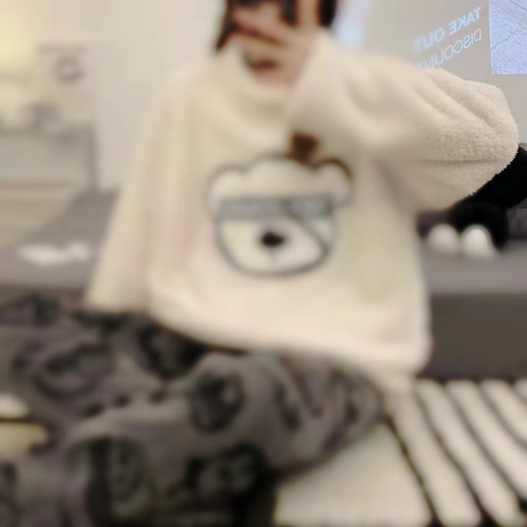 cartoon sweet head tilt bear same pajamas women's autumn and winter coral fleece thick loose large size foreign trade cross-border suit full figure