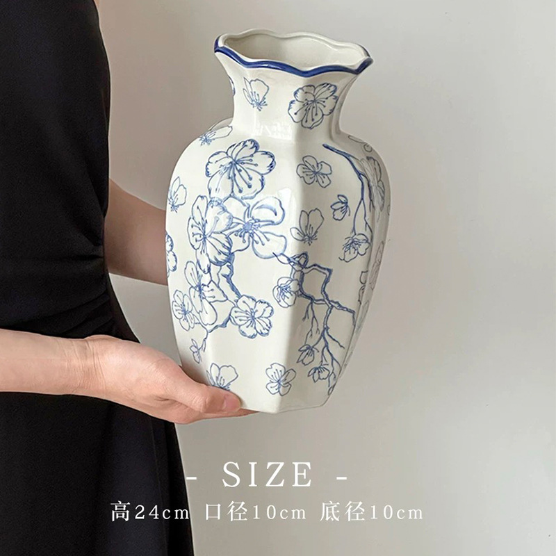 mid-ancient blue and white porcelain vintage ceramic vase flower arrangement decoration high sense niche decorative household vases ceramic flowerpot full figure