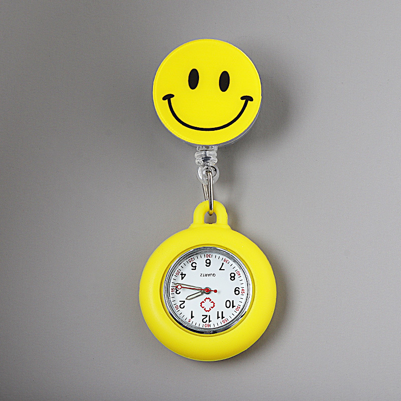 luminous nurse's watch women's exam cute pocket student doctor pocket watch retractable clip-on waterproof chest pocket watch Application Scenario