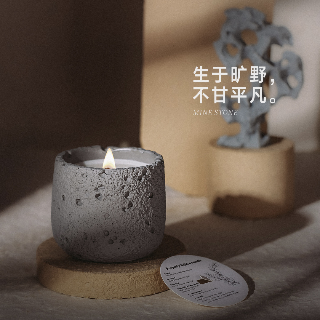 byme hundred secret moonlight night time wooden core aromatherapy candle high-end sense of atmosphere soy wax gift birthday candle Application Scenario