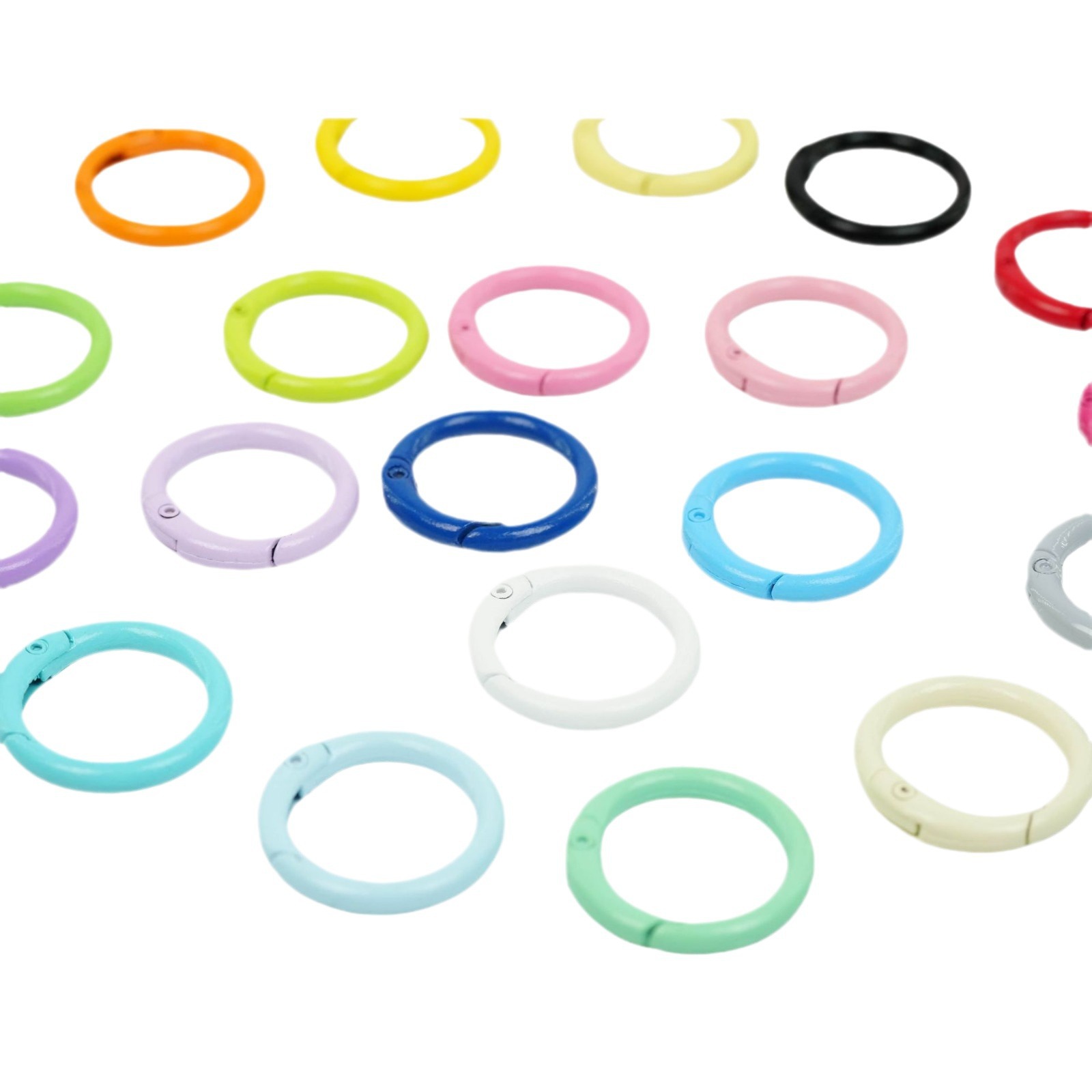 paint color broken ring ring keychain paint spring coil fashion play spring fastener hanging buckle ring buckle ornament accessories Item Picture