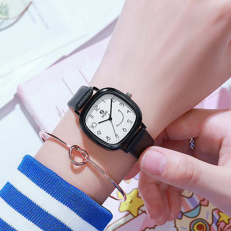 children's watch girls square special-interest design primary school students junior and middle school students girls only look at the time mute exam table details Picture