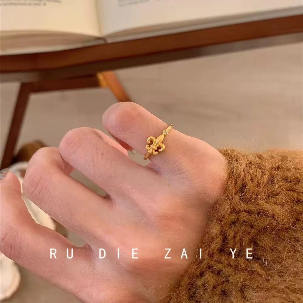 "flower-de-luce" light luxury mid-ancient vntage retro personalized metal flower brushed zircon ring twin ring full figure
