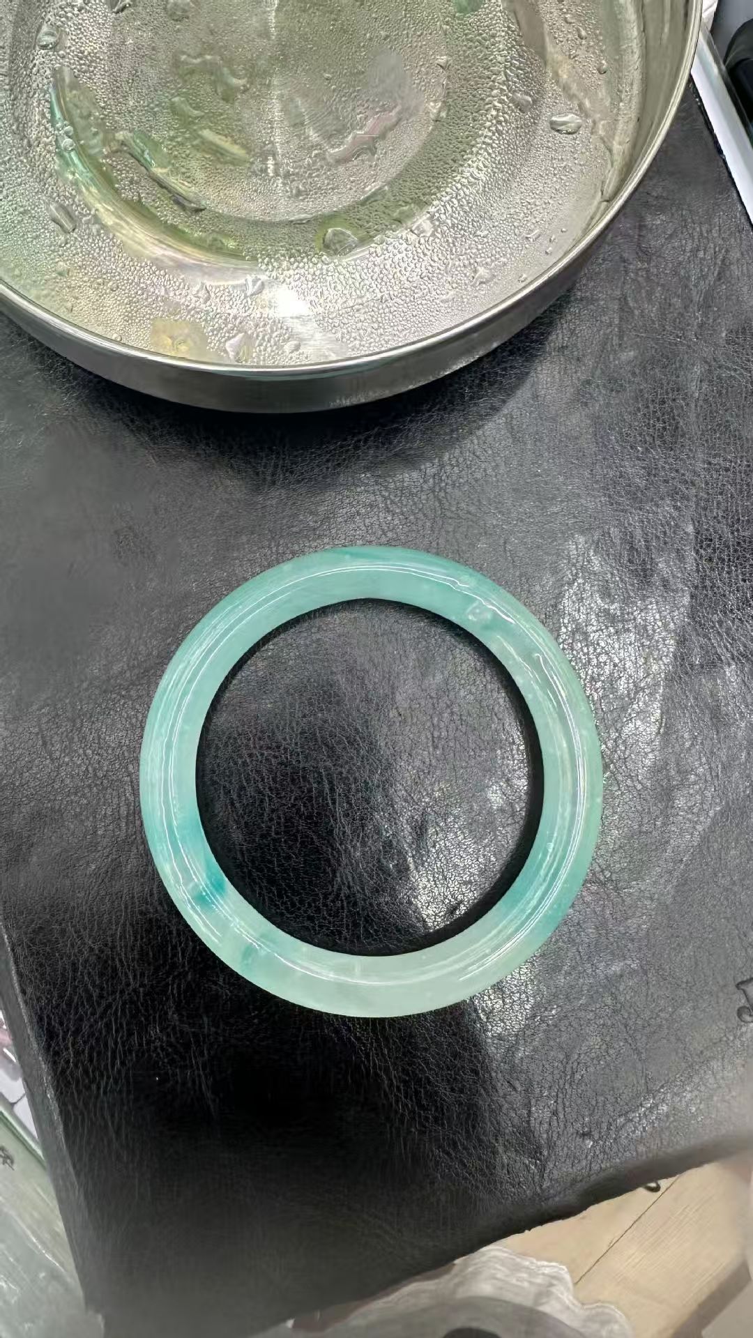 cold feeling ice transparent white moonlight new chinese natural glass glass bracelet women's national style high-grade round jade jade bracelet Item Picture