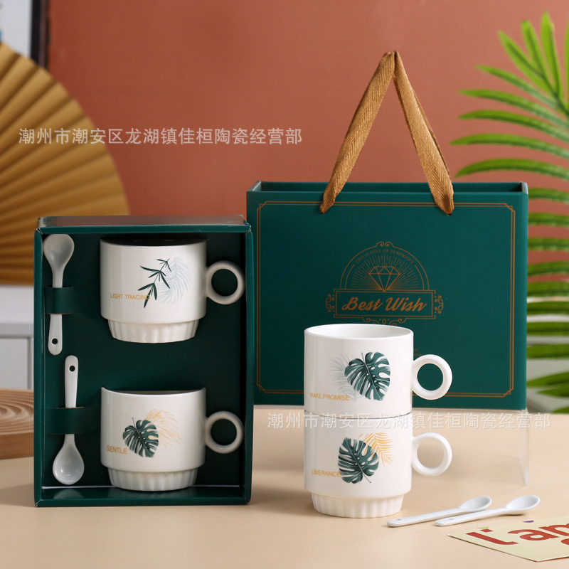 creative mug advertising gift couple's cups cartoon coffee cup opening gift ceramic cup printed logo full figure
