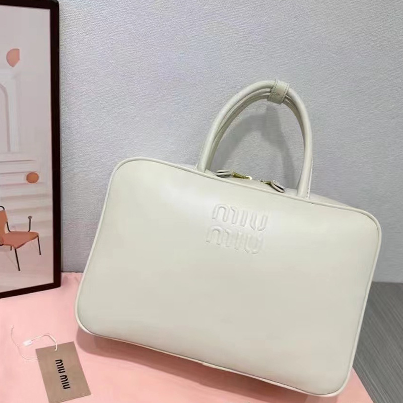 miu miujia popular large briefcase retro commuter large capacity simple tote bag fashion shoulder handbag Specification drawing