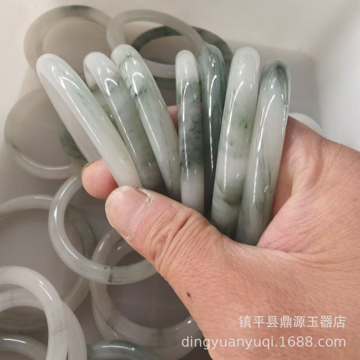 jinsi jade high ice round bar bracelet tianshan cui floating flowers flat bar xinjiang jade snow area ice cui ladies' bracelet wholesale details Picture