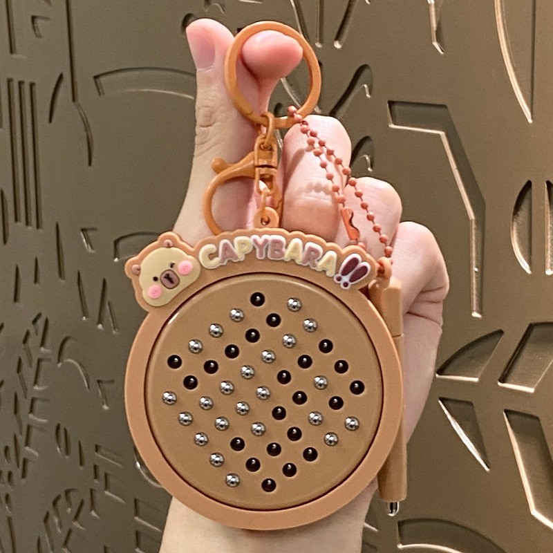 creative decompression magnetic steel ball drawing board keychain schoolbag pendant car key chain storage ornaments children's gifts Application Scenario