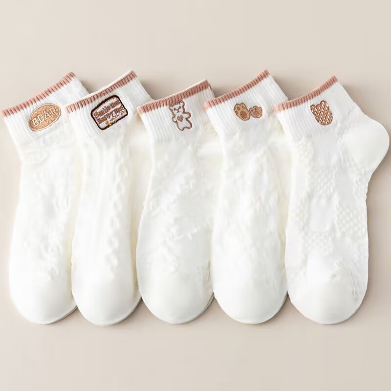 socks women's autumn and winter cute bear breathable ankle socks women's low-cut liners socks japanese cartoon socks women's southeast asian foreign trade goods full figure