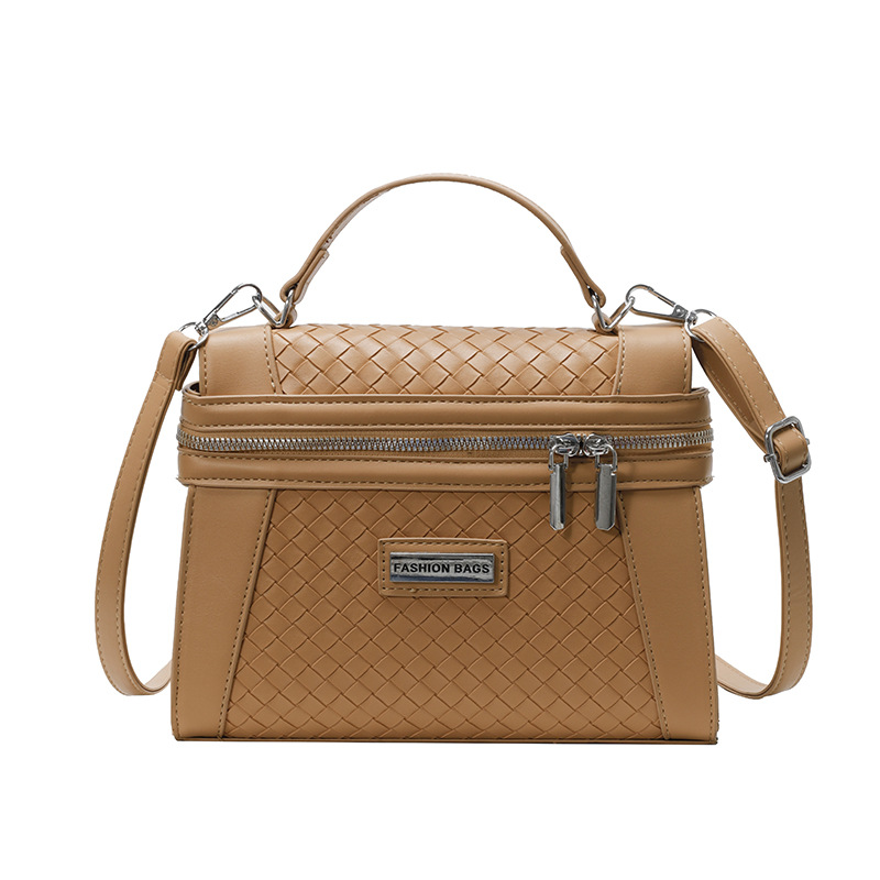 cross-border texture woven bag 2025 summer new handbag special-interest design shoulder bag retro women's cross-body bag full figure