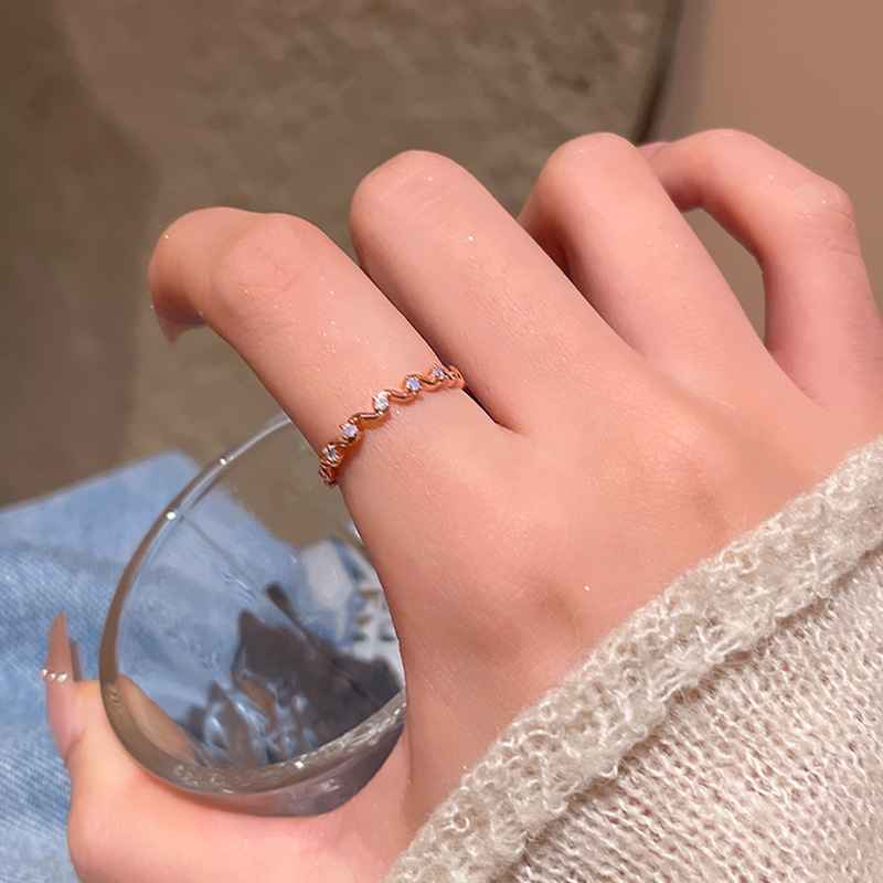 flower zircon ring collection fresh high-grade open ring female 2025 new niche yiwu ornament Application Scenario