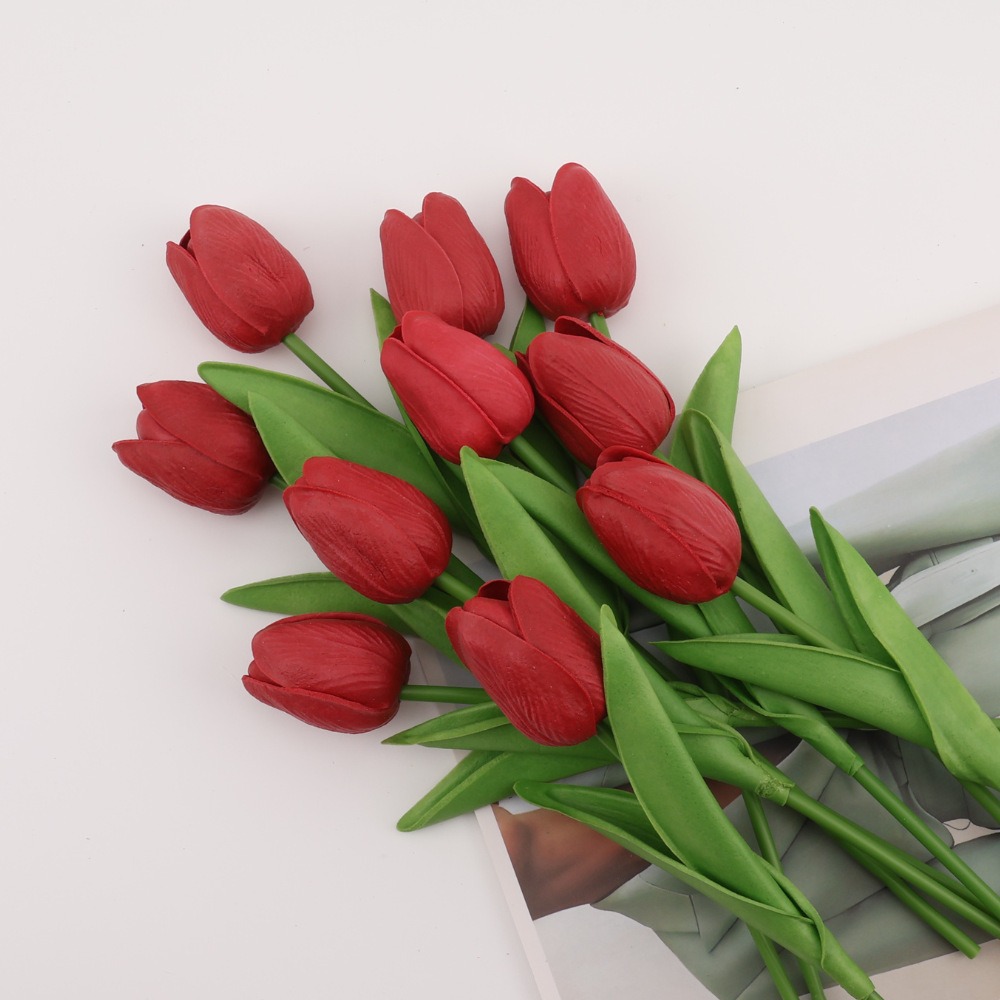 cross-border hot sale pu simulation tulip home decoration gradient fake flower decoration home atmosphere props bouquet Application Scenario