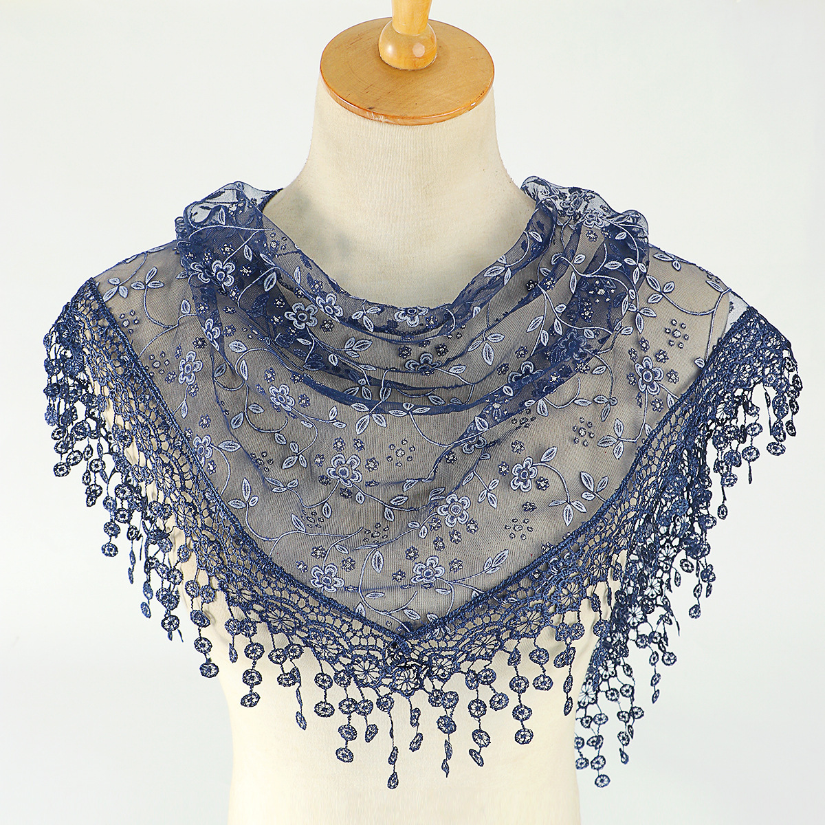 spring and autumn floral lace korean style triangle scarf classic breathable hollow solid color female triangular binder decoration veil wholesale Application Scenario