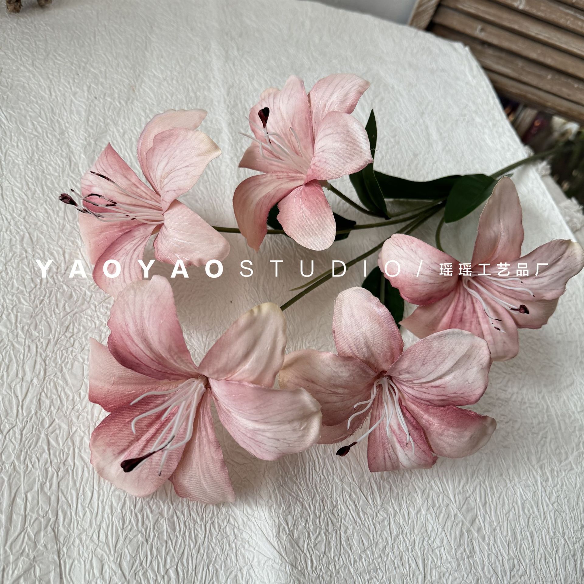 5 heads lily bulb 3d printing hemerocallis lily wedding celebration decoration ground power strip flower photo props home decorative fake flower Item Picture