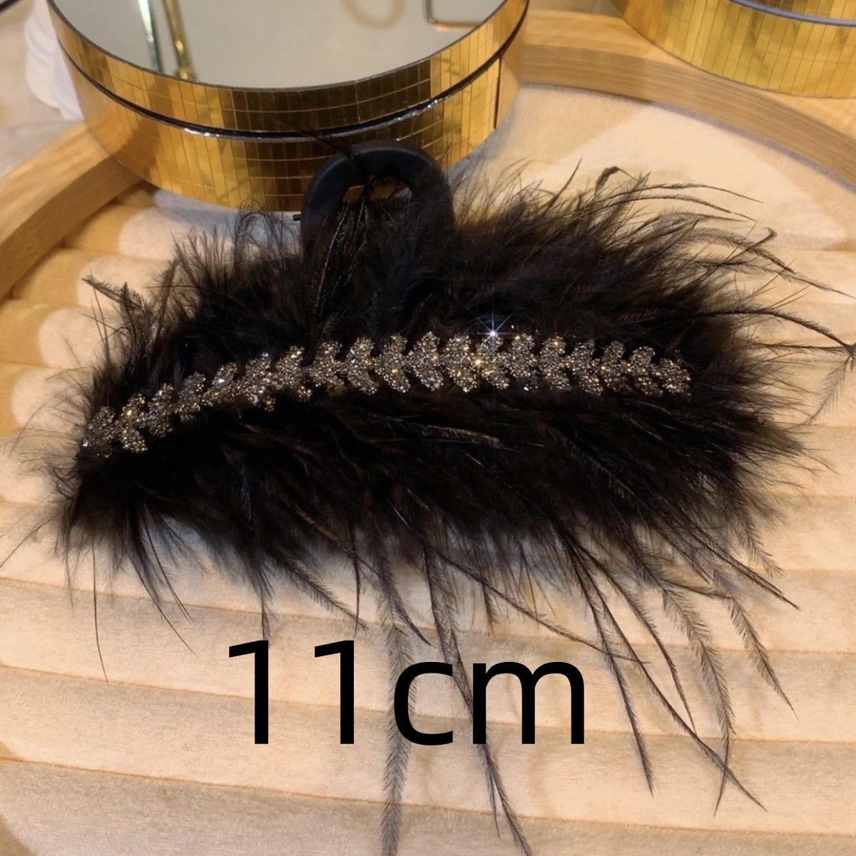 hot girl idle style feather grip high sense barrettes female ostrich hair hair claw back head plush shark clip hairpin full figure