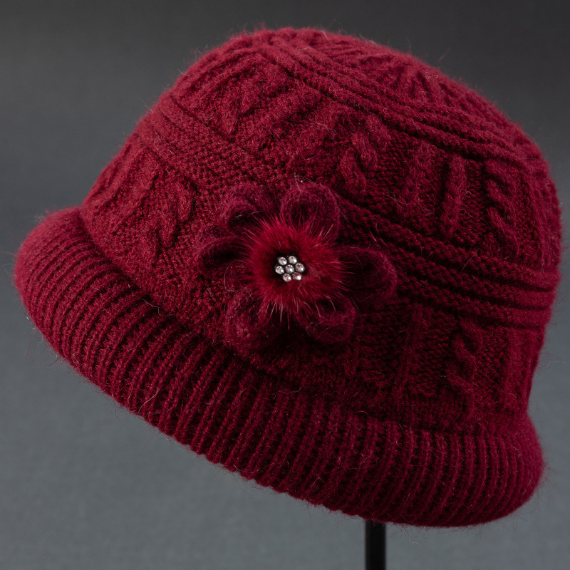 winter middle-aged and elderly mom hat scarf set fleece lined padded warm keeping woolen knitted hat cold-proof women's basin hat Item Picture